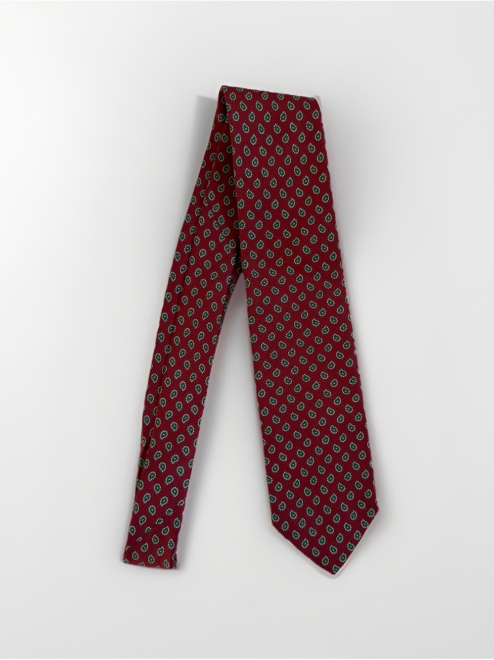 Brooks Brothers Vintage Burgundy 100% Silk Paisley Foulard Tie Made in USA